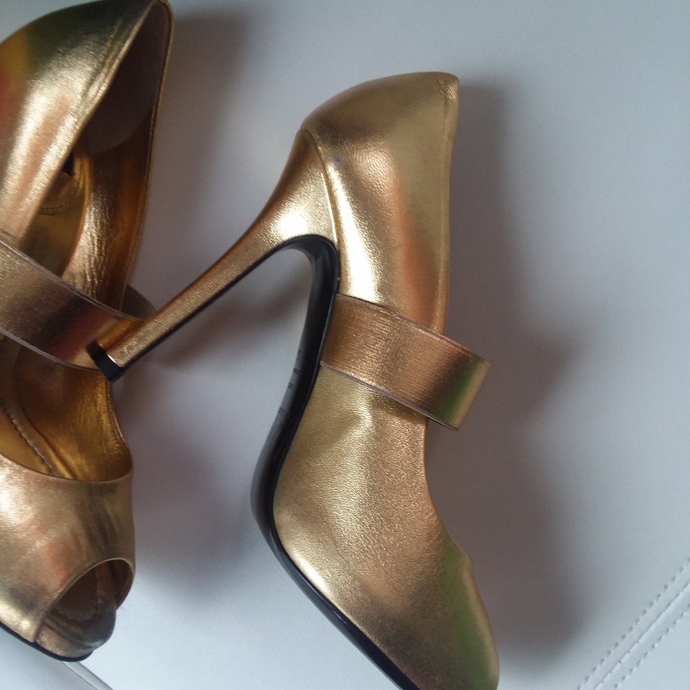 D&G Vintage Gold Peep Toe Leather Heels Size EU36 - Picture 7 of 15